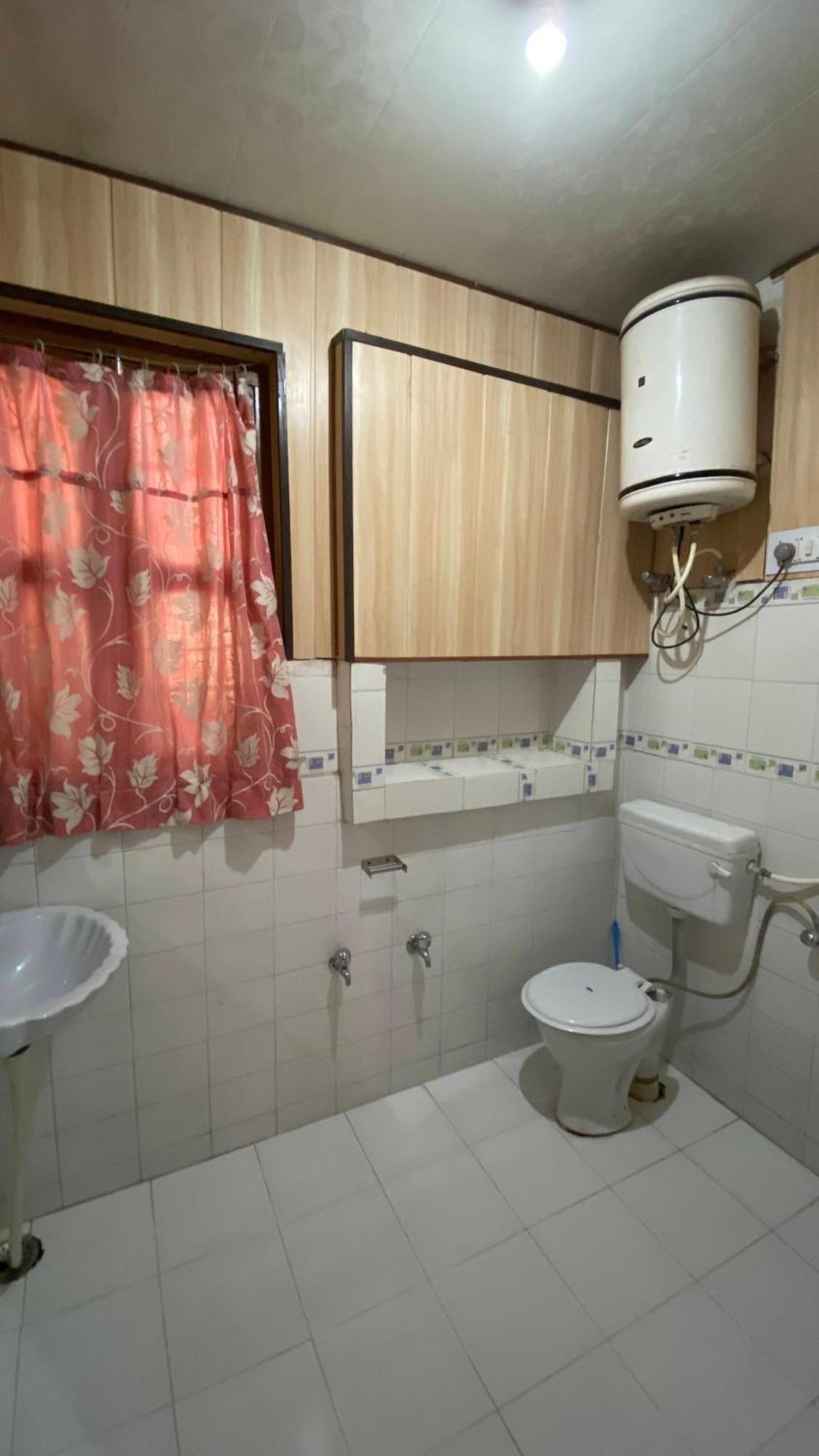 מקלוד גאנג' Hotel Ekant Lodge מראה חיצוני תמונה